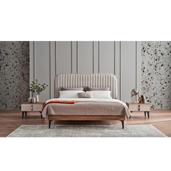 Lukka Double Bed